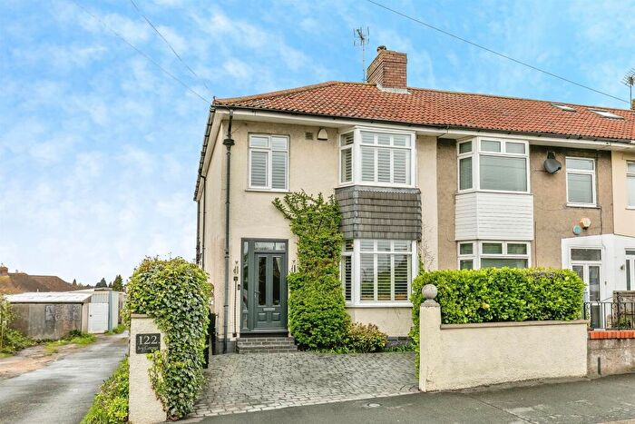 3 Bedroom End Of Terrace House For Sale In Hengrove Lane, Bristol, BS14