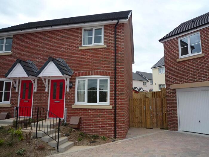 2 Bedroom Semi-Detached House To Rent In Launceston, Cornwall, PL15