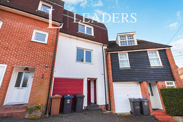 4 Bedroom Town House To Rent In King Street Mews, Bishops Stortford, CM23