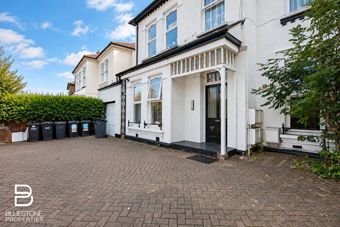 1 Bedroom Flat To Rent In Lawrence Road, South Norwood, SE25