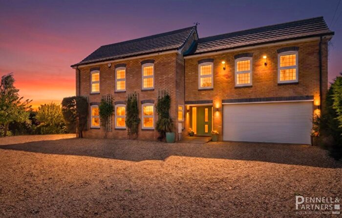5 Bedroom Detached House For Sale In Turningtree Road, Whittlesey, Peterborough, PE7