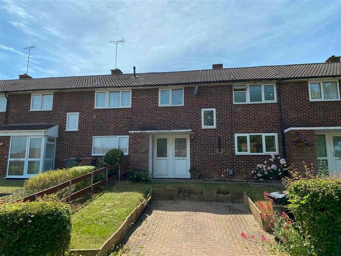 3 Bedroom Property To Rent In Shephall Way, Stevenage, SG2
