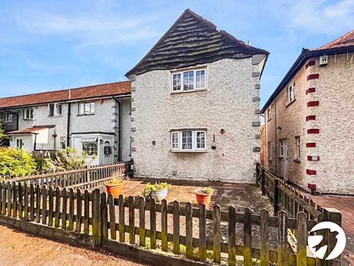 2 Bedroom End Of Terrace House To Rent In Lower Station Road, Crayford, Dartford, DA1