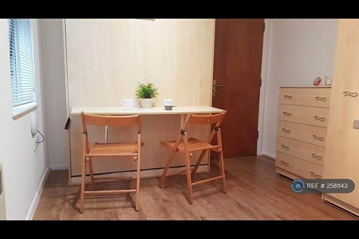 Studio To Rent In Rufford Street, London, N1