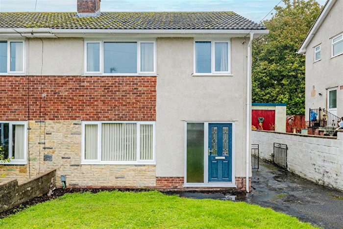 3 Bedroom Semi-detached House For Sale In Field View Road, Barry, CF63