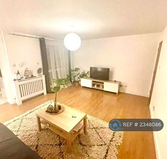 1 Bedroom Flat To Rent In Albany Terrace, Chatham, ME4