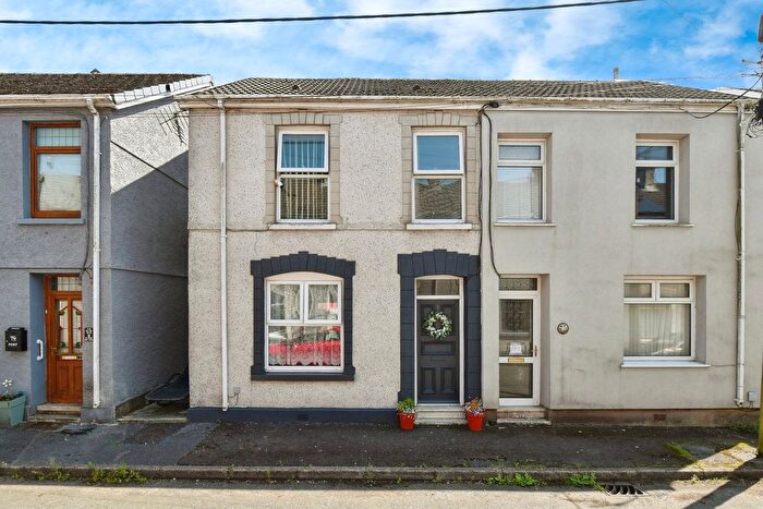 2 Bedroom Semi-Detached House For Sale In Woodlands Terrace, Cross Hands, Llanelli, SA14