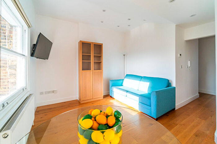 1 Bedroom Apartment For Sale In Belgrave Gardens, St Johns Wood, London, NW8