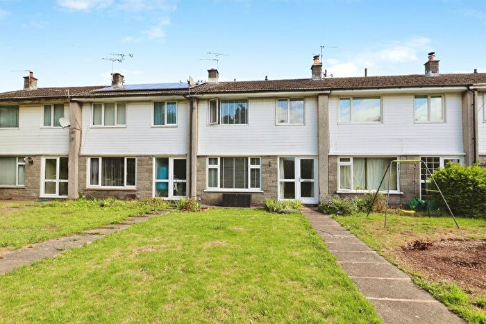 3 Bedroom Terraced House For Sale In St. Donats Close, Dinas Powys, CF64