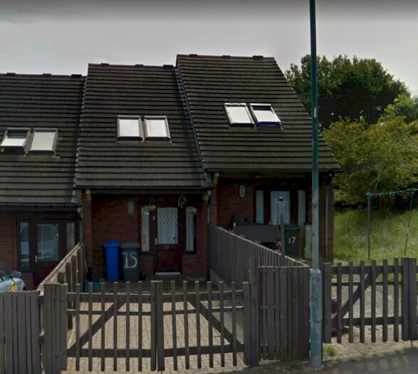 1 Bedroom Semi-Detached House To Rent In Stonecliffe Walk, Sheffield, S2