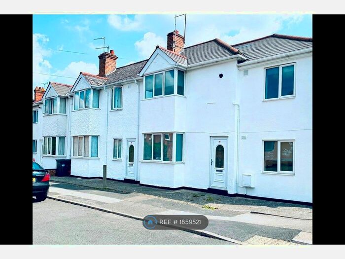 4 Bedroom Semi-Detached House To Rent In Eagle Street, Leamington Spa, CV31