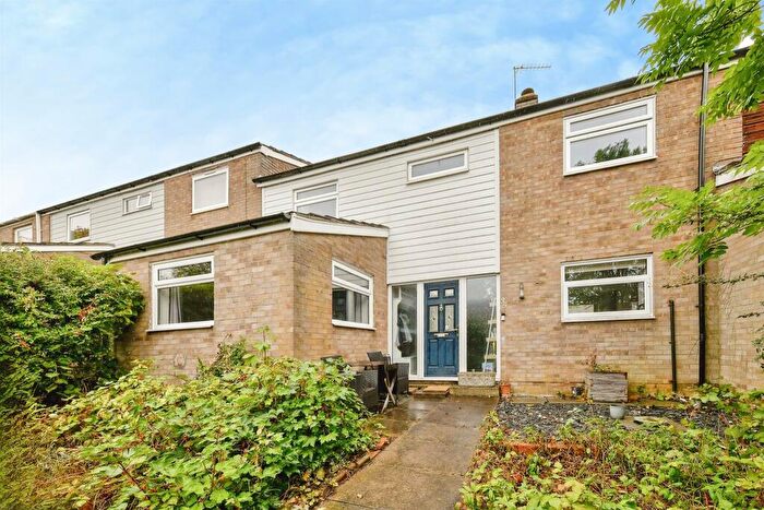 3 Bedroom Terraced House For Sale In Lonsdale Road, Stevenage, SG1