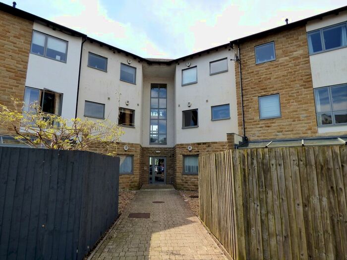 2 Bedroom Flat To Rent In Mill Lane, Halton, Lancaster, LA2