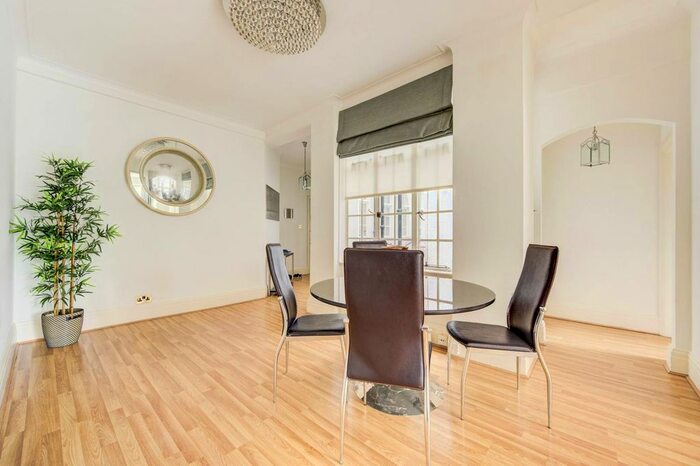 1 Bedroom Flat To Rent In Warwick Gardens, Kensington, London, W14