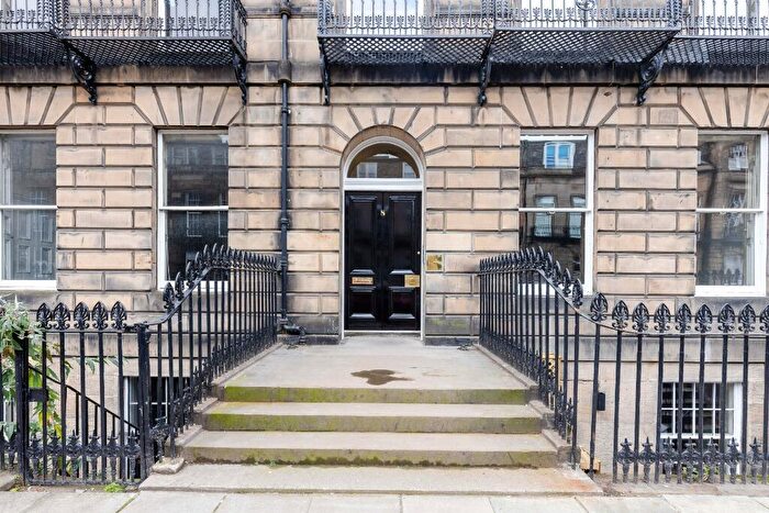 1 Bedroom House To Rent In Manor Place, West End, Edinburgh, EH3