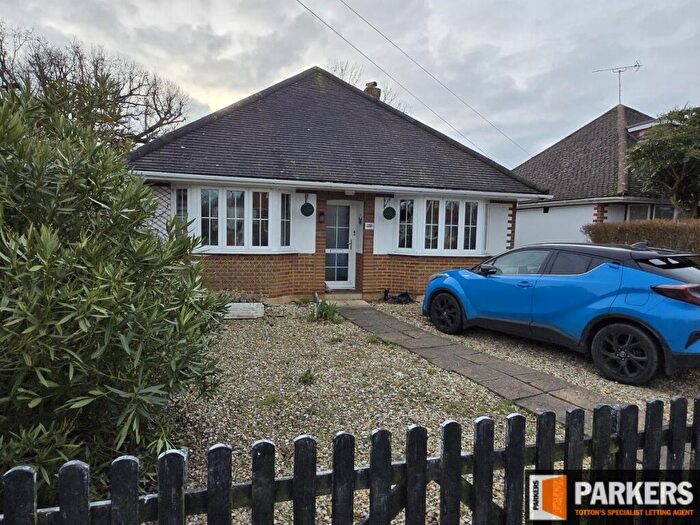 2 Bedroom Detached House To Rent In Hammonds Green, Totton, SO40