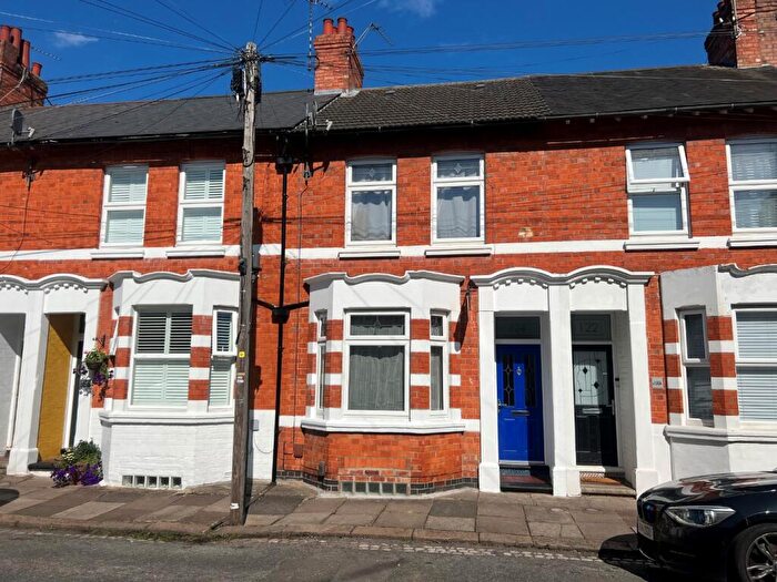 3 Bedroom Terraced House For Sale In Loyd Road, Abington, Northampton, NN1
