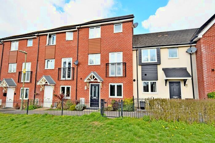 5 Bedroom Terraced House To Rent In Lamb Walk, Havant, PO9