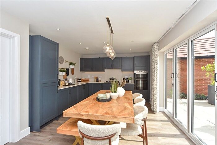 4 Bedroom Detached House For Sale In Faversham Lakes, Faversham, Kent, ME13