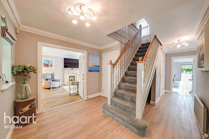 5 Bedroom Detached House For Sale In Kelvedon Road, Wickham Bishops, CM8