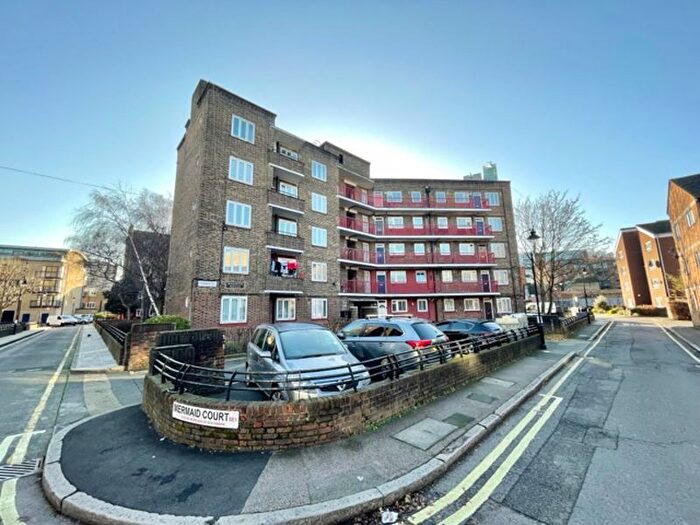 3 Bedroom Flat To Rent In Tennis Street, SE1