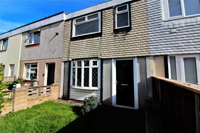3 Bedroom Terraced House For Sale In Red Hall Chase, Leeds, West Yorkshire, LS14