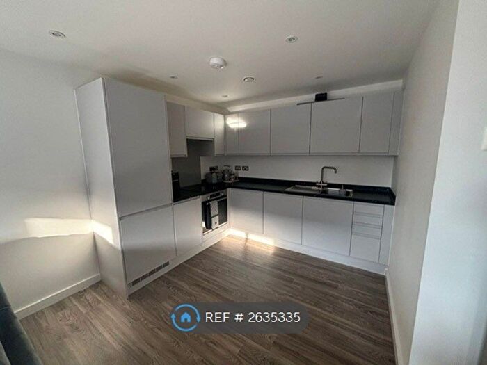 1 Bedroom Flat To Rent In Robinson Way, Chester, CH1