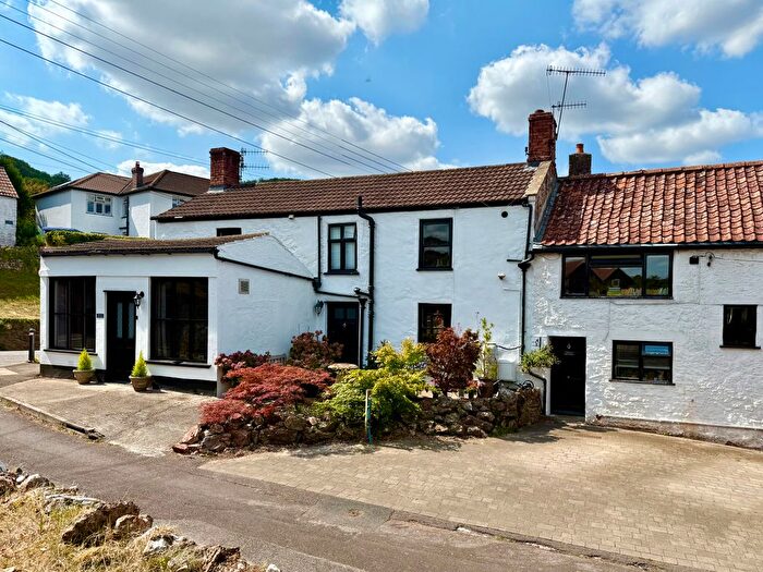 4 Bedroom Semi-Detached House For Sale In The Street, Compton Martin, BS40