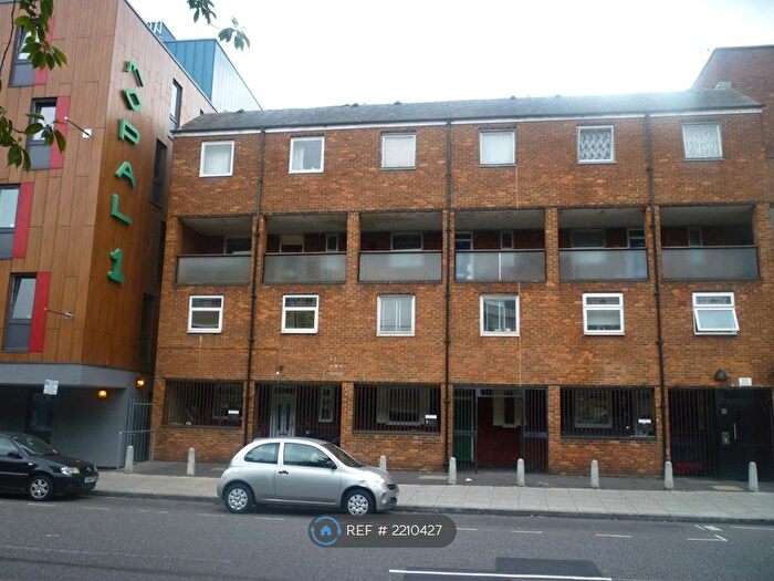 4 Bedroom Maisonette To Rent In Pitfield Street, London, N1