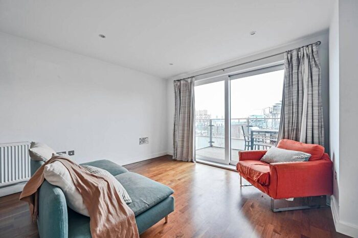 1 Bedroom Flat To Rent In Wharf Street, Deptford, London, SE8