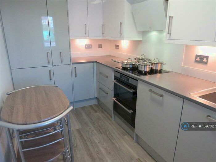 2 Bedroom End Of Terrace House To Rent In Rosemary Lane, Canterbury City Centre, CT1