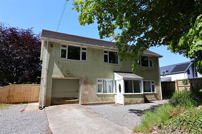 4 Bedroom Detached House For Sale In Ty Newydd, St Florence, Tenby, SA70