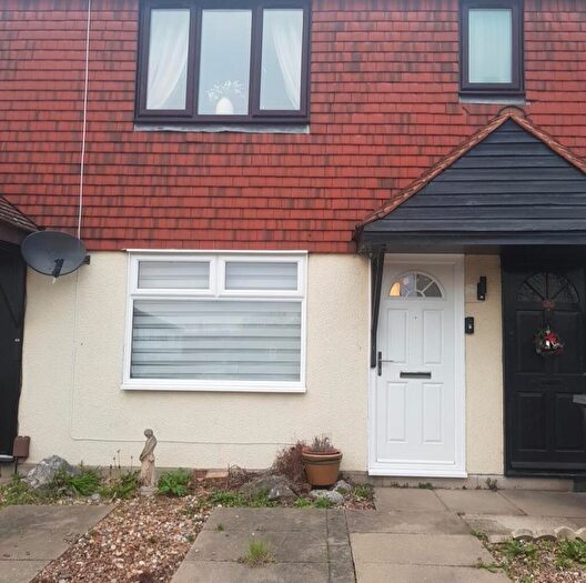 1 Bedroom Apartment To Rent In Stapleford Close, London, E4