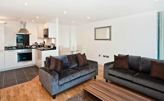2 Bedroom Apartment To Rent In Mill Lane, London, SE8