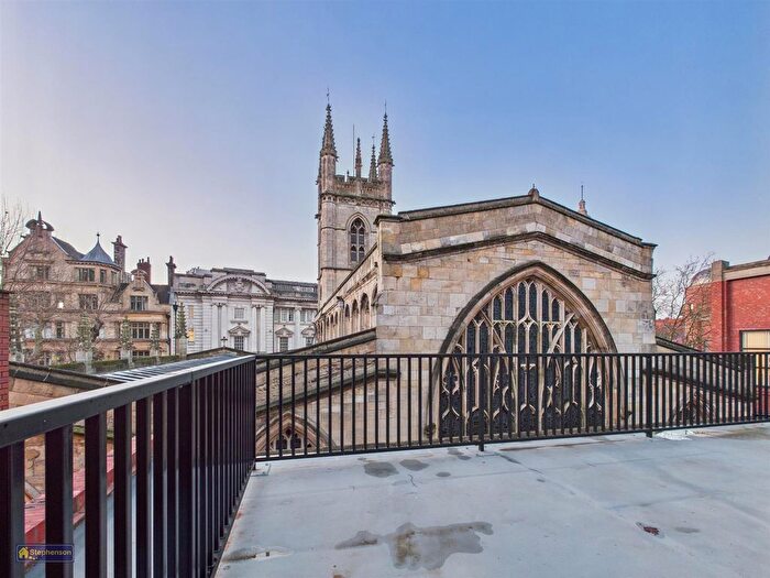 1 Bedroom Flat To Rent In Hull Lighting, Chapel Lane, Hull, HU1