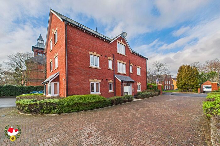 2 Bedroom Flat For Sale In Stonebrack Piece, Abbeymead, Gloucester, GL4