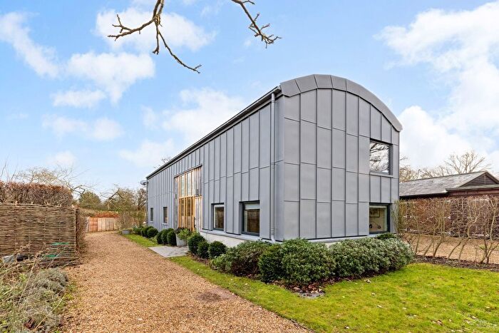 4 Bedroom Barn Conversion To Rent In Four Elms Road, Edenbridge, TN8