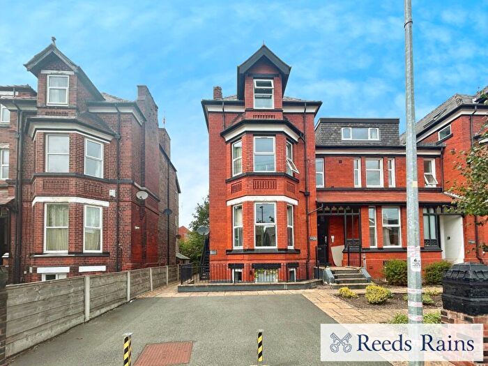 1 Bedroom Apartment For Sale In Victoria Crescent, Eccles, Manchester, Greater Manchester, M30