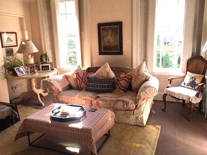 2 Bedroom Flat To Rent In Winchcombe Street, Cheltenham, GL52