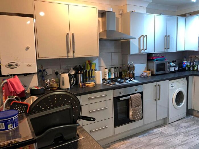 3 Bedroom Terraced House To Rent In Cadleigh Gardens, Harborne, Birmingham, B17