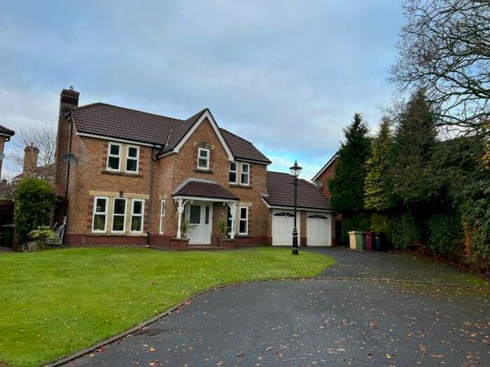 4 Bedroom Detached House To Rent In Redshaw Avenue, Bolton, BL2