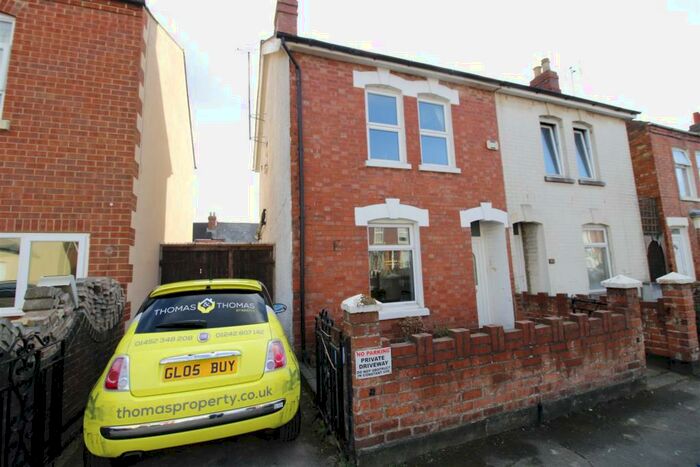 3 Bedroom Semi-Detached House To Rent In Linden Road, Gloucester, GL1
