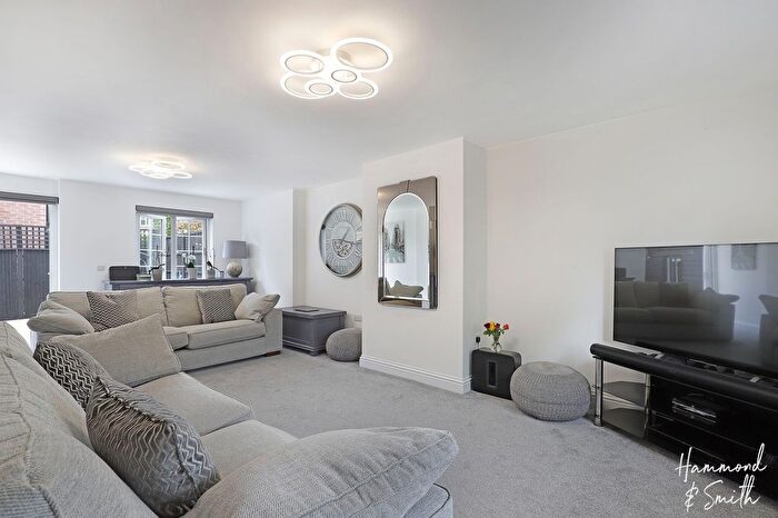 3 Bedroom Detached House For Sale In Bower Hill, Epping, CM16