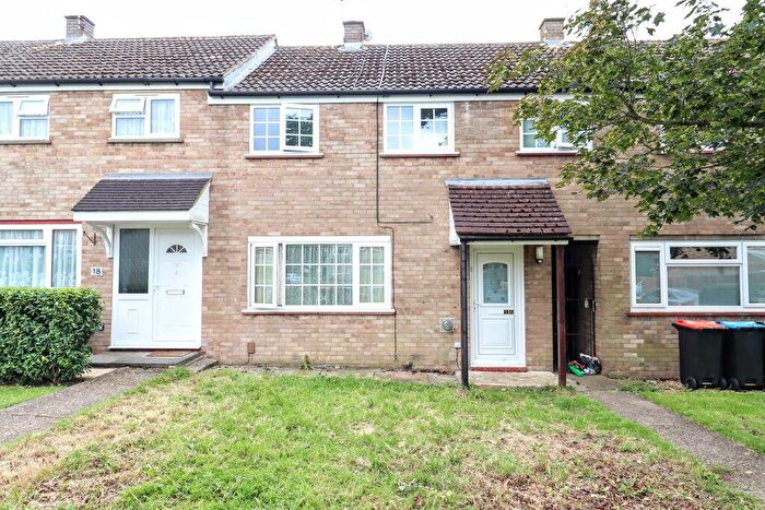 3 Bedroom Terraced House For Sale In Westminster Drive, Bletchley, Milton Keynes, MK3