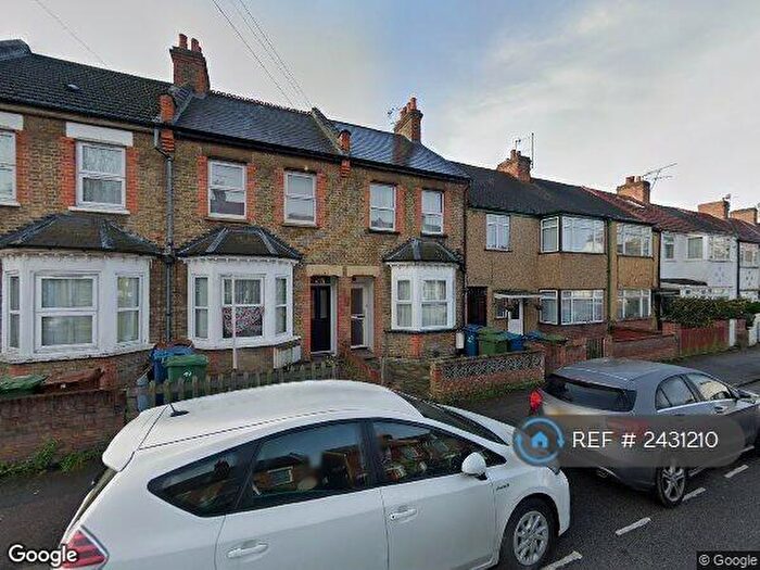 1 Bedroom Flat To Rent In Stanley Road, South Harrow, London, HA2