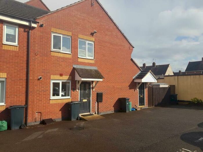 2 Bedroom Apartment To Rent In West Street, Quarry Bank, Brierley Hill, West Midlands, DY5