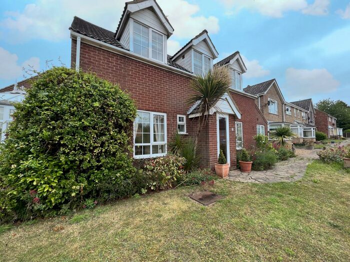 4 Bedroom Detached House To Rent In The Broadlands, Syderstone., PE31