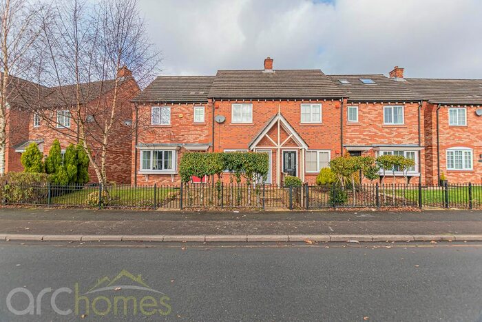 2 Bedroom Terraced House To Rent In Gloucester Street, Atherton, Manchester, M46