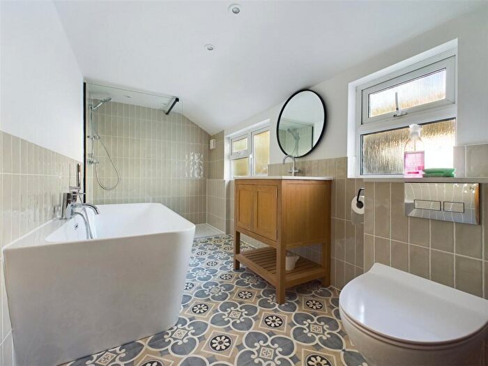 2 Bedroom Terraced House To Rent In Kemp Street, Brighton, East Sussex, BN1