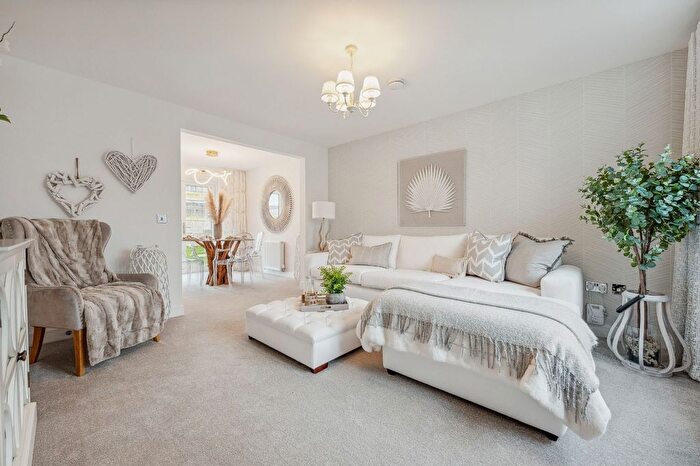 4 Bedroom Detached House For Sale In The Fincastle, Stanley, PH1